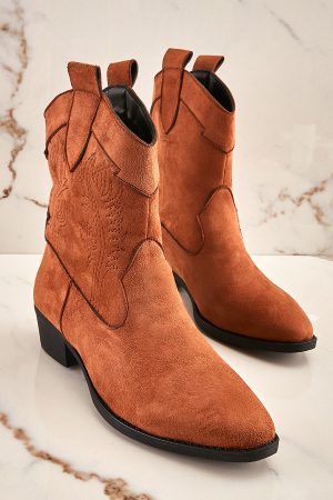 Women’s Brown Boots