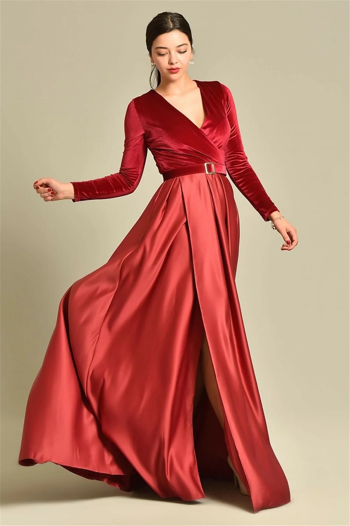 Red Prom Dresses and Gowns