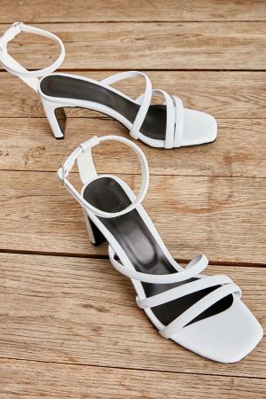 Women’s White Classic Heels Shoes