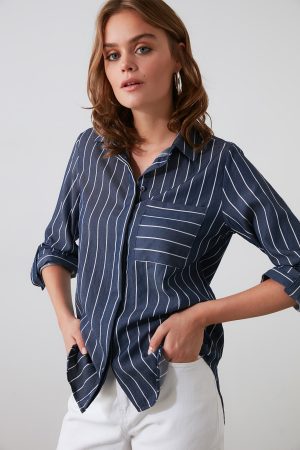 Women’s Navy Blue Pocket Detailed Shirt