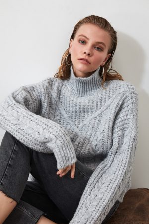 Women’s Gray Knit Detailed Sweater
