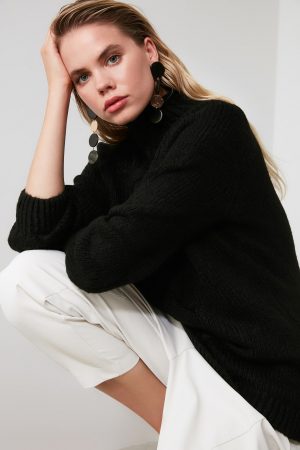 Women’s Black Knit Detailed Sweater