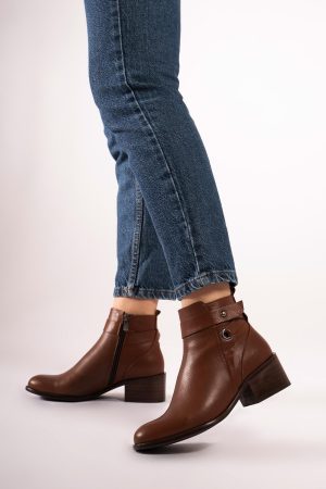 Women’s Light Brown Genuine Leather Zipper Boots