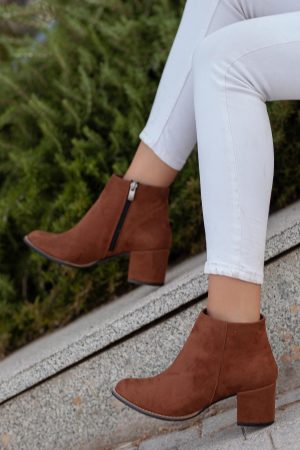 Women’s Light Brown Heeled Boots