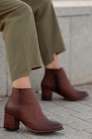 Women’s Brown Heeled Boots