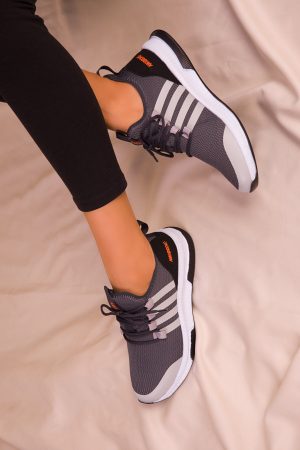Women’s Gray Sneaker