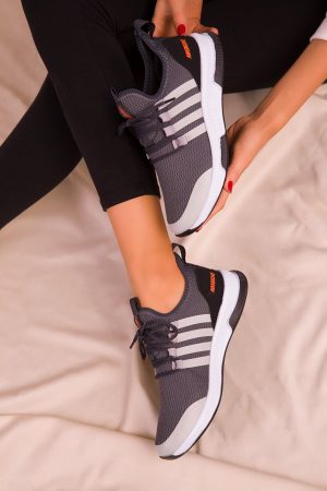 Women’s Gray Sneaker