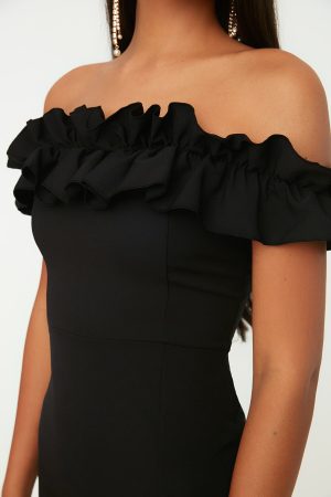 Women’s Black Collar Detailed Dress